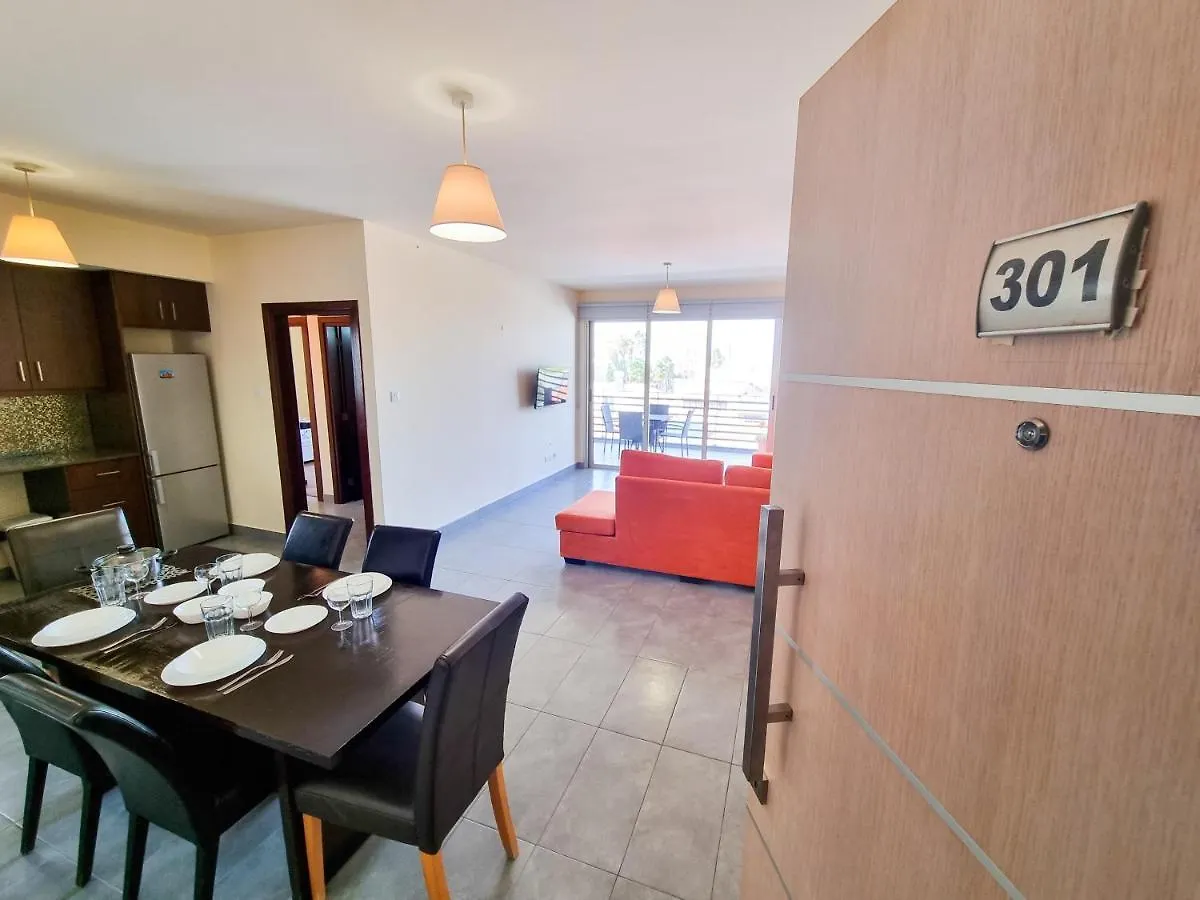 Pink Panther Apartment Larnaca