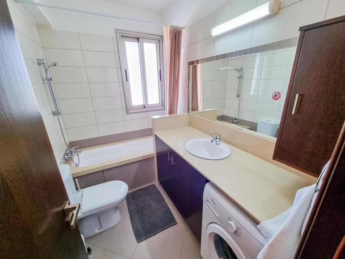 لارنكا Pink Panther Apartment 0*,  قبرص